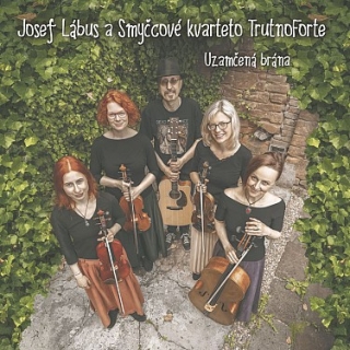 CD UZAMČENÁ BRÁNA