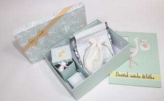 POKLADY NAŠEHO DĚŤÁTKA-BOX NA UPOMÍNKOVÉ PŘEDMĚTY
