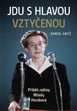 JDU S HLAVOU VZTYČENOU